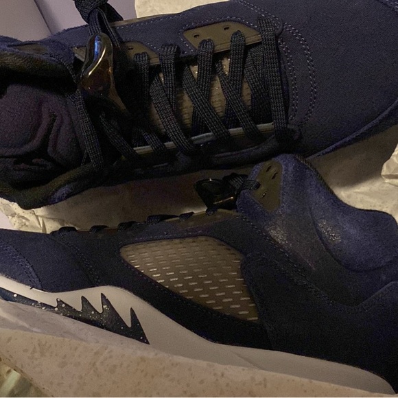 Jay’s - Picture 2 of 6